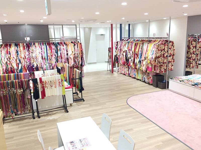 ぷりずむ館 キテミテマツド店